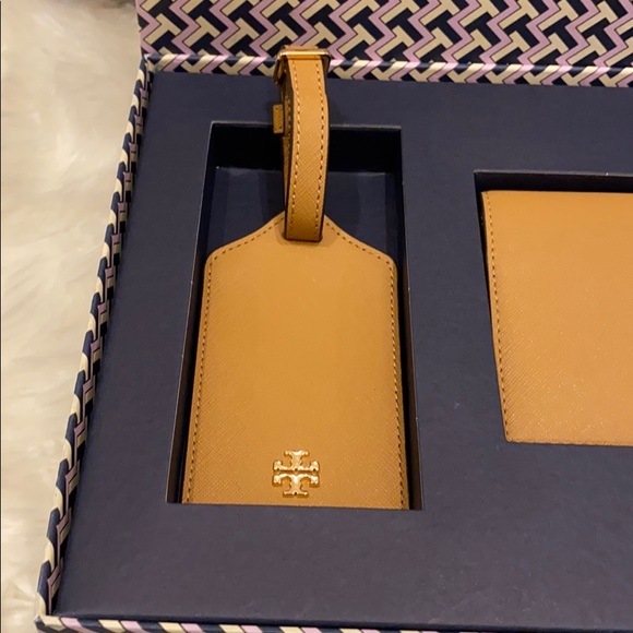 NWT Auth Tory Burch Gift Set - Picture 3 of 8